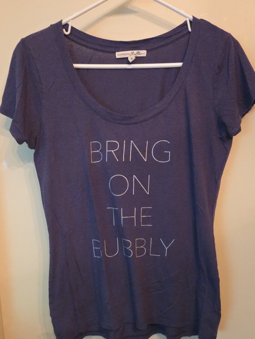 Express Women’s Scoop Neck Graphic Tee - 'Bring On The Bubbly'